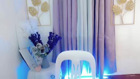 JUST CALL ME LLANA online show from 10, 11, 2025