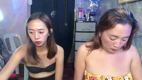 Snapshot of ursweetpinky chatting on 8, 3, 2026 ursweetpinky online show from 8, 3, 2026