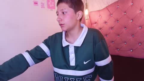 Snapshot of ury_ chatting on 27, 2, 2026 Lauryn online show from 27, 2, 2026