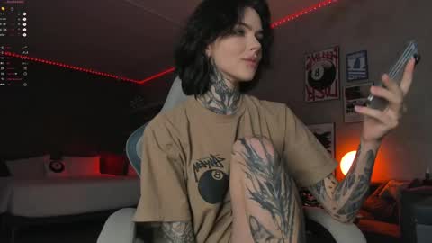 Eva online show from 12, 4, 2026