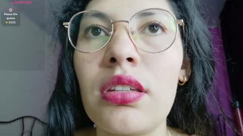 Snapshot of vainilla_cam chatting on 21, 4, 2026 Vainilla online show from 21, 4, 2026