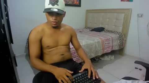 Snapshot of val_sex02 chatting on 29, 1, 2025 val_sex02 online show from 29, 1, 2025