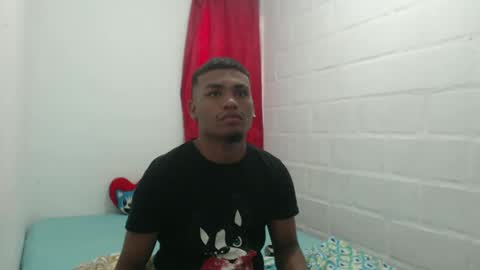 Snapshot of val_sex02 chatting on 3, 2, 2025 val_sex02 online show from 3, 2, 2025