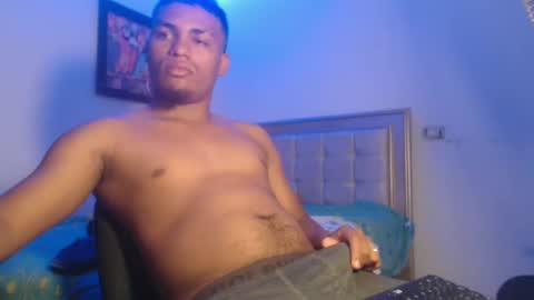 Snapshot of val_sex02 chatting on 10, 3, 2025 val_sex02 online show from 10, 3, 2025