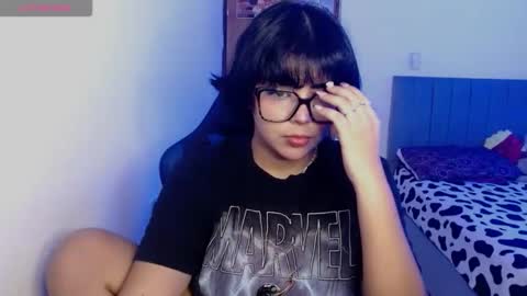 Snapshot of valenbeauty chatting on 28, 4, 2026 valenbeauty online show from 28, 4, 2026