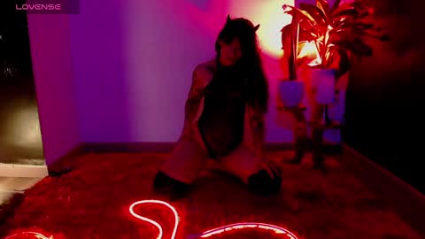 Valen online show from 17, 1, 2025