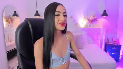 Snapshot of valenn__smith chatting on 5, 2, 2025 Valentina online show from 5, 2, 2025