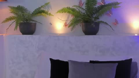 Snapshot of valenn__smith chatting on 25, 2, 2025 Valentina online show from 25, 2, 2025