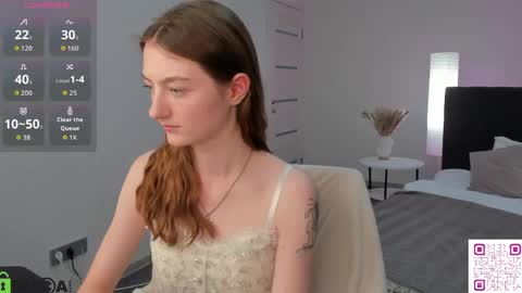 Snapshot of valenora1 chatting on 19, 5, 2026 Nora online show from 19, 5, 2026