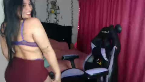 valenthina_96 online show from 20, 9, 2025