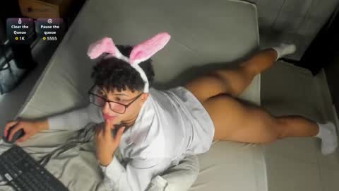 Valentin0 online show from 14, 11, 2025