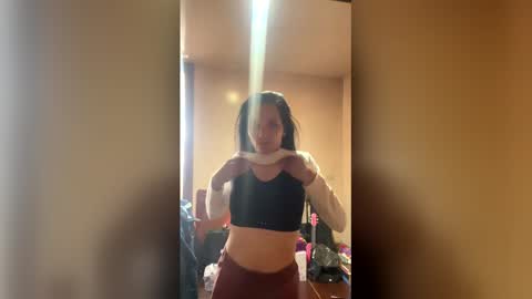 Snapshot of valentina376456 chatting on 22, 2, 2026 Julieta-2012 online show from 22, 2, 2026