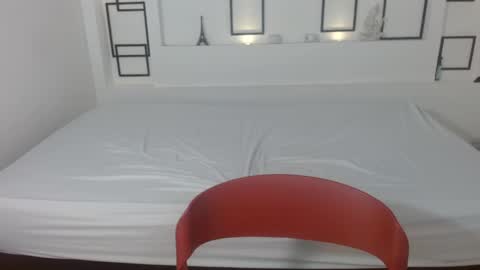 valentinamontoya online show from 23, 1, 2025