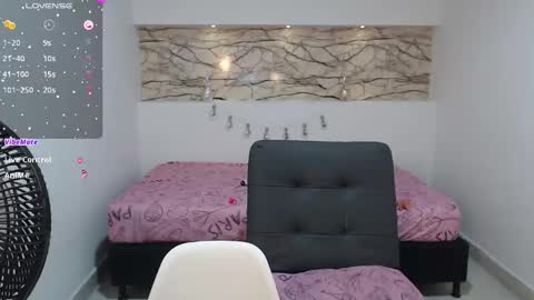 valentinamontoya online show from 29, 1, 2025