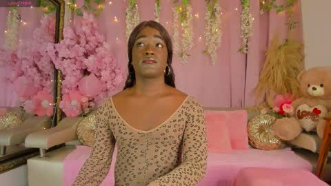 Snapshot of valentinaone1 chatting on 16, 11, 2025 valentinaone1 online show from 16, 11, 2025