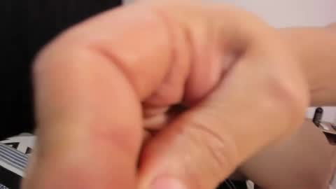 Valentine  online show from 5, 11, 2025