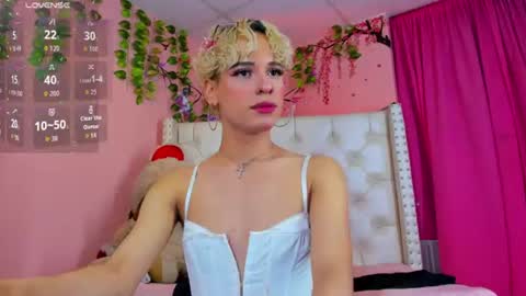 valentinee_xo online show from 27, 6, 2026