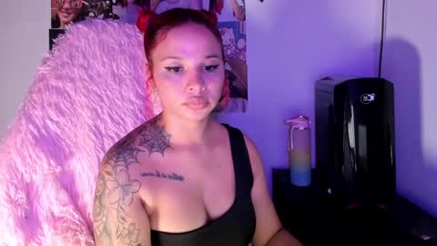 Danielle  Please help me to reach 300 thumbs up online show from 14, 1, 2025