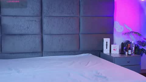 valentino moon online show from 17, 2, 2026