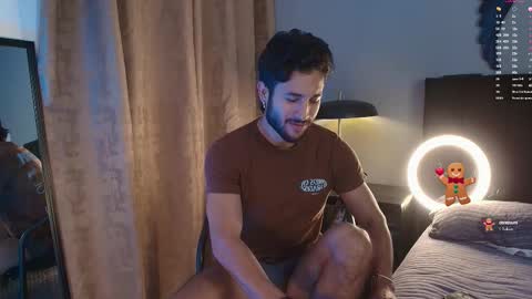 Valentino online show from 2, 12, 2025