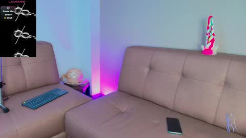 Snapshot of valentinos_ chatting on 27, 4, 2026 Valentinos online show from 27, 4, 2026
