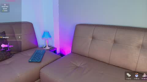 Snapshot of valentinos_ chatting on 7, 5, 2026 Valentinos online show from 7, 5, 2026
