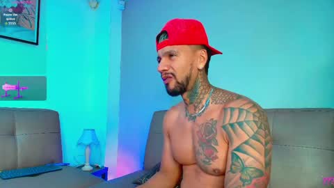 Snapshot of valentinos_ chatting on 27, 5, 2026 Valentinos online show from 27, 5, 2026