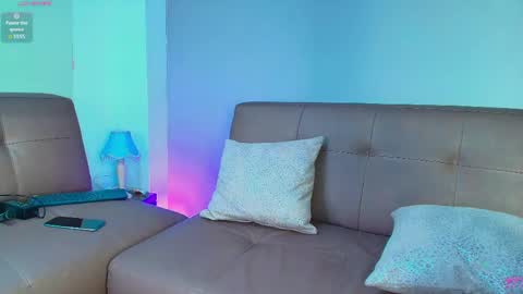 Snapshot of valentinos_ chatting on 28, 5, 2026 Valentinos online show from 28, 5, 2026