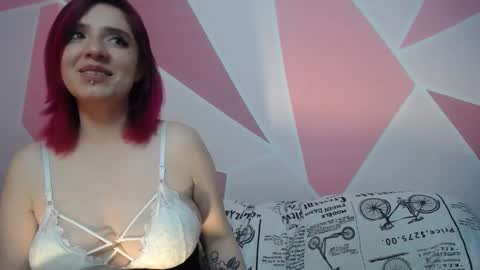 Valeri Cove online show from 6, 3, 2025