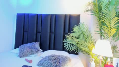 valeri_tafur online show from 7, 4, 2026