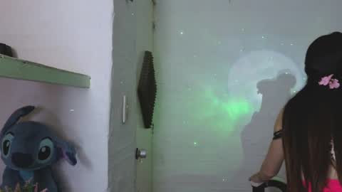   online show from 21, 4, 2026