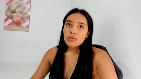 Snapshot of valeria_miller69 chatting on 13, 5, 2026 valeria_miller69 online show from 13, 5, 2026