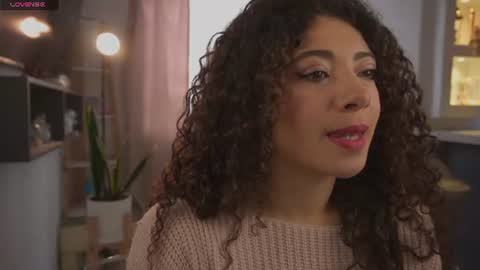 Snapshot of valeria_rosses chatting on 3, 7, 2026 Valeria online show from 3, 7, 2026