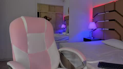 Snapshot of valeria_usuga chatting on 11, 5, 2026 valeria_usuga online show from 11, 5, 2026