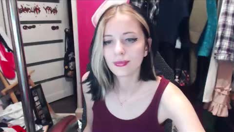 ValeriaXKiss online show from 11, 1, 2025