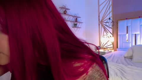 Snapshot of valerie__miller_ chatting on 25, 11, 2025 Valerie online show from 25, 11, 2025