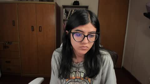 Val  online show from 17, 1, 2025