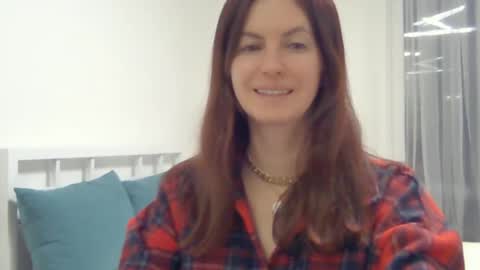 Snapshot of valerie_rose777 chatting on 8, 2, 2025 valerie_rose777 online show from 8, 2, 2025