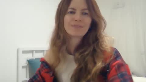 Snapshot of valerie_rose777 chatting on 30, 10, 2025 valerie_rose777 online show from 30, 10, 2025