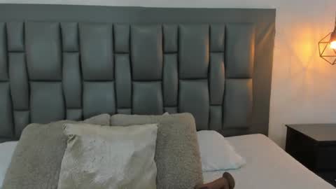 Snapshot of valerie_rouse chatting on 11, 3, 2025 Valerie online show from 11, 3, 2025