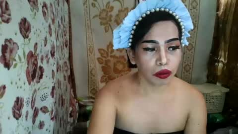 Snapshot of valerie_sensual chatting on 25, 7, 2026 valerie_sensual online show from 25, 7, 2026