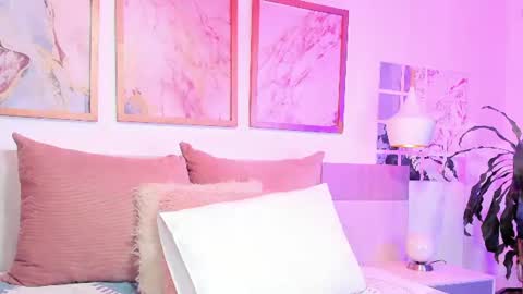  Valeria online show from 1, 7, 2026