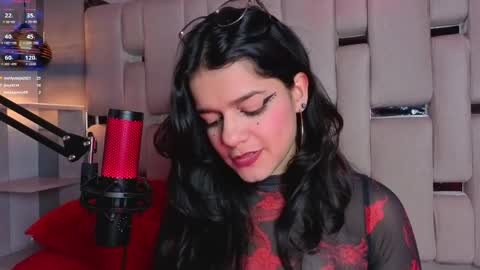 Snapshot of valeriekay_ chatting on 19, 4, 2026 Valeria online show from 19, 4, 2026