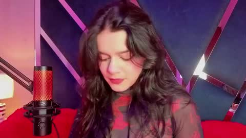 Snapshot of valeriekay_ chatting on 10, 5, 2026 Valeria online show from 10, 5, 2026