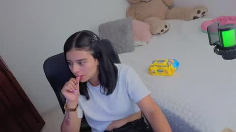 Snapshot of valerihouse_ chatting on 20, 6, 2026 valerihouse_ online show from 20, 6, 2026