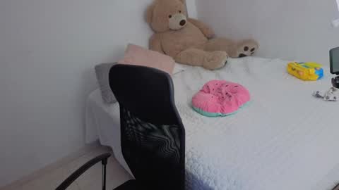 Snapshot of valerihouse_ chatting on 2, 7, 2026 valerihouse_ online show from 2, 7, 2026