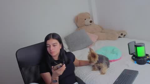 Snapshot of valerihouse_ chatting on 12, 7, 2026 valerihouse_ online show from 12, 7, 2026