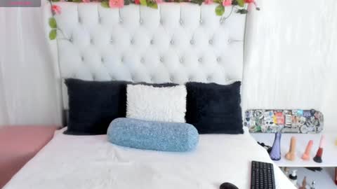Snapshot of valerik_cano chatting on 6, 1, 2025 valeria111111 online show from 6, 1, 2025
