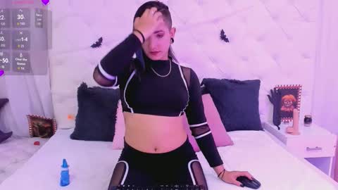 Snapshot of valerik_cano chatting on 22, 10, 2025 valeria111111 online show from 22, 10, 2025