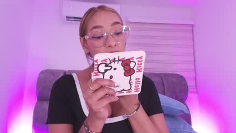 Snapshot of valery_97 chatting on 16, 7, 2026 Valeryn online show from 16, 7, 2026